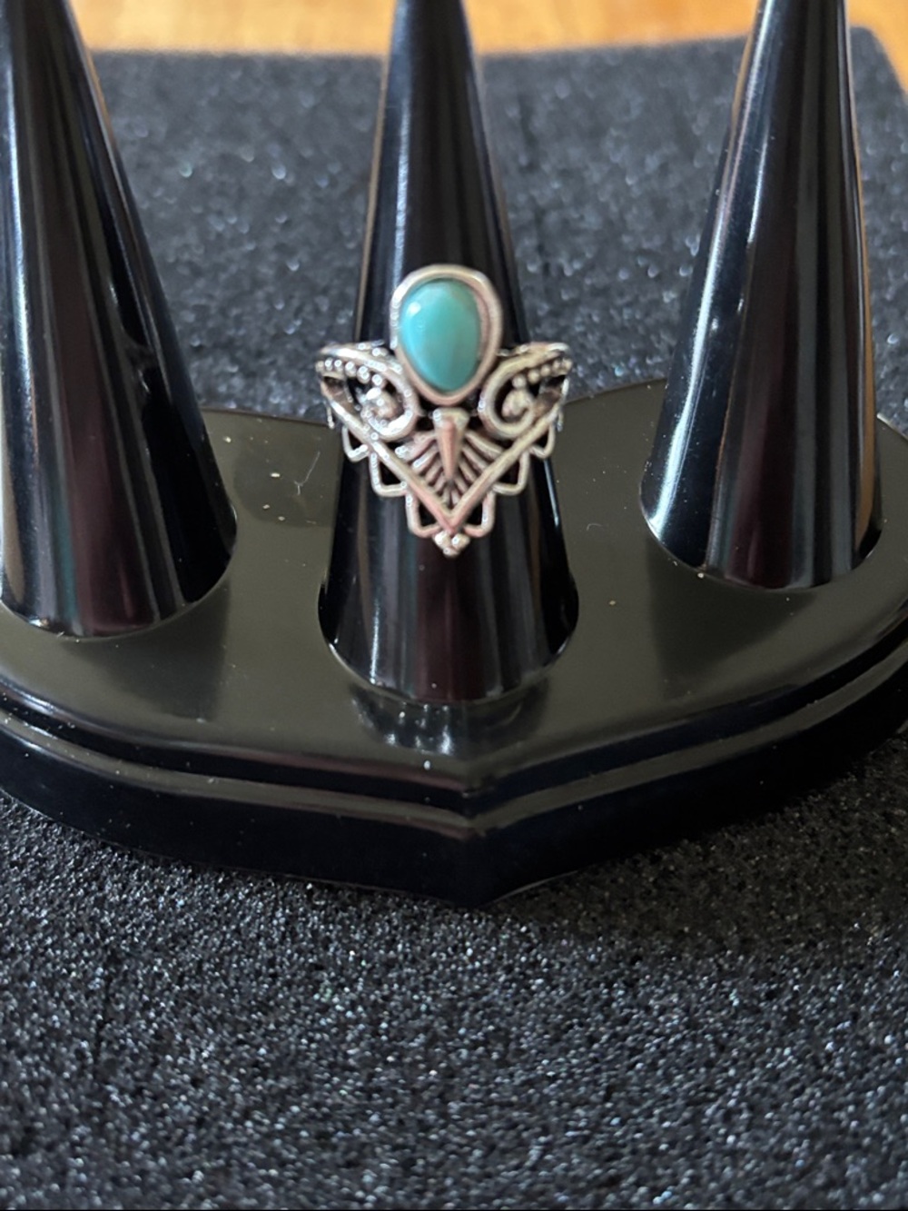 Turquoise Center Silver-Tone Filigree Women's Ring Size 5 NWOT